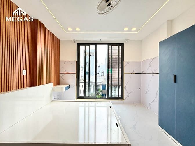 Hình ảnh Căn Hộ Studio - Full Nội Thất - Giá Rẻ - Ban Công Gần Ngay Đh NTT