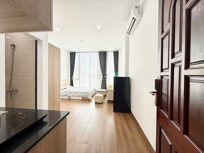 Hình ảnh Căn Hộ Full Nội Thất - Ban Công - Mới Xây Ngay Cộng Hòa