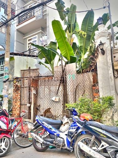 Hình ảnh Lô đất đẹp tại hẻm 61 Lk1-6, dt: 4x18m, thổ 100%. giá: 5.4 tỷ.
