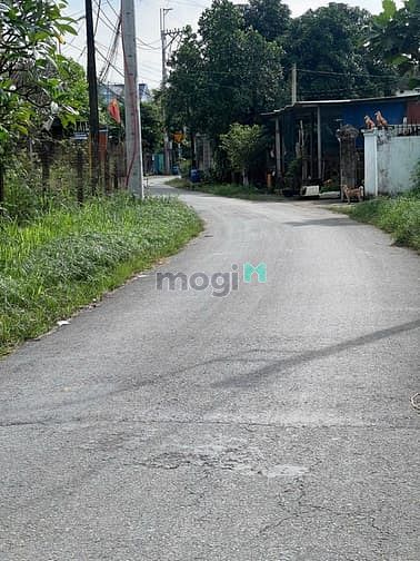Hình ảnh Bán lô đất 3266m2. có 2394m2 thổ cư. Đất ngay Tỉnh Lộ 8. Hòa Phú. CủCh