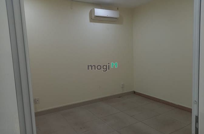 Hình ảnh Đang cần cho thuê căn nhà 1 trệt 2 lầu mặt tiền đường Chương Dương