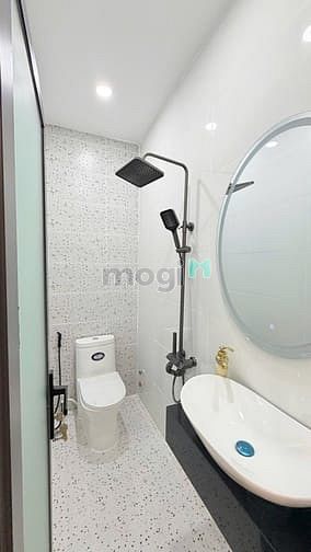 Hình ảnh Cho thuê nhà đẹp mới Bình Phú 1, 28 triệu