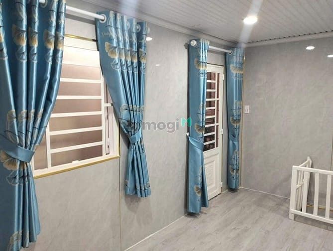 Hình ảnh Ngộp. :4.3x4 1 lầu , Công nhận 16m2 xây Dựng 32m2 giá: 1,9 tỷ TL