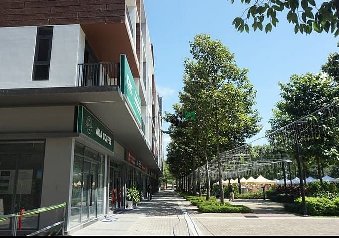 Hình ảnh Thuê Shophouse Artisan Park trực tiếp Chủ Trang MB66.COM Chính Thức - MB 66 Uy Tín: Miễn phí 6 tháng tiề