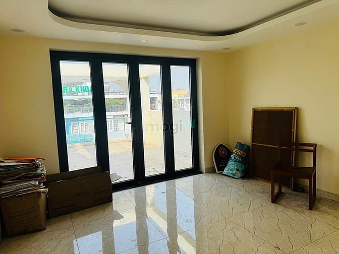 Hình ảnh Cho thuê nhà mới đẹp mặt tiền Bình Phú I, 30 triệu
