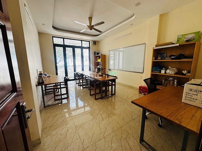 Hình ảnh Cho thuê nhà mới đẹp mặt tiền Bình Phú I, 30 triệu