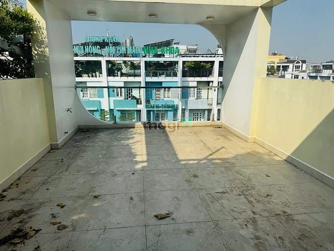 Hình ảnh Cho thuê nhà mới đẹp mặt tiền Bình Phú I, 30 triệu