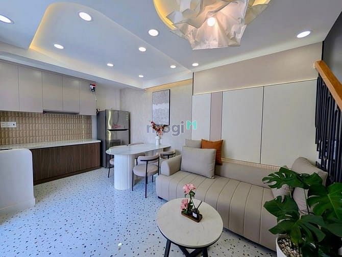 Hình ảnh 🎯 XVNT P15 BT 🏠DTSD 100m2 9 x 4 3 Tầng Đúc 💰 5.9 Tỷ TL