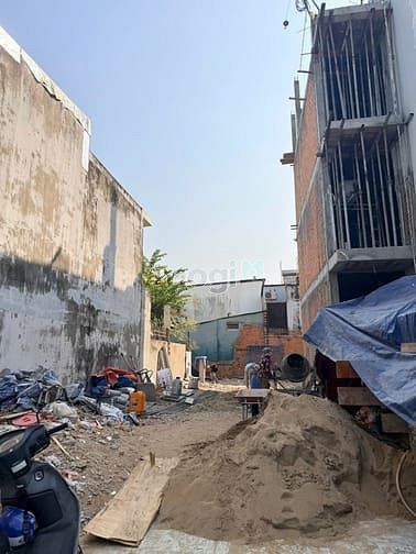 Hình ảnh Chính chủ gửi bán lô đất Đường Trần Văn Sắc, P.Thảo Điền, vị trí đẹp