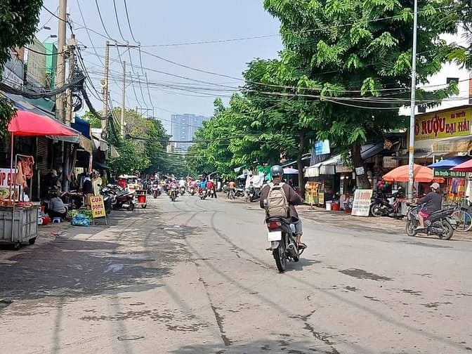 Hình ảnh Bán Đất Quận 2 cách Đường Lê Văn Thịnh 30M  Hẻm ô tô 7 chỗ ngang 16m