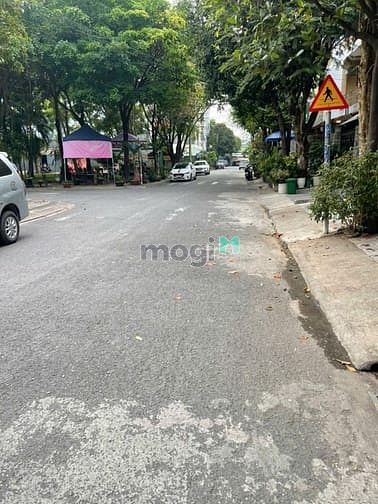Hình ảnh 🍃💯Đất Đẹp MTNB 14m khu Ao Sen 5x24m xây 1 Hầm 5 tấm CÁCH AEON 1 PHÚT
