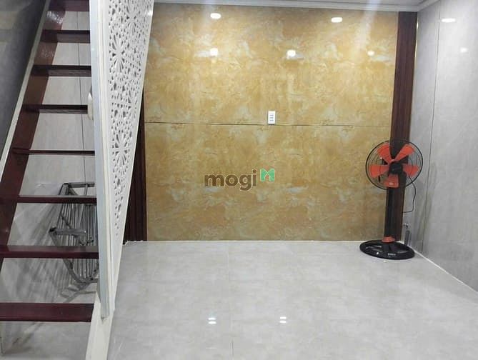 Hình ảnh Ngộp, cần bán nhà tân phú , 4,3x 4. Giá 1.8 tỷ