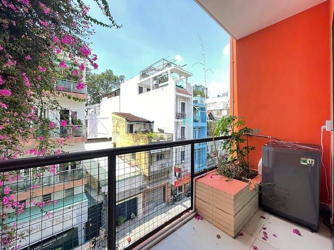 Hình ảnh ✅✅Balcony 45m2 Nguyễn Phi Khanh ngay chợ Tân Định gần cầu Bông Quận 1