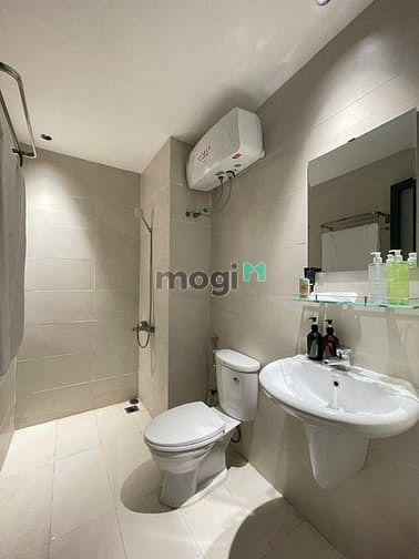 Hình ảnh ✅✅Balcony 45m2 Nguyễn Phi Khanh ngay chợ Tân Định gần cầu Bông Quận 1