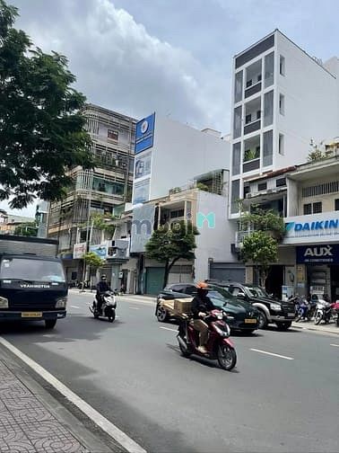 Hình ảnh Mặt Tiền Nguyễn Thiện Thuật, Gần 100m², 2 Mặt Thoáng, Dòng Tiền 30tr/T
