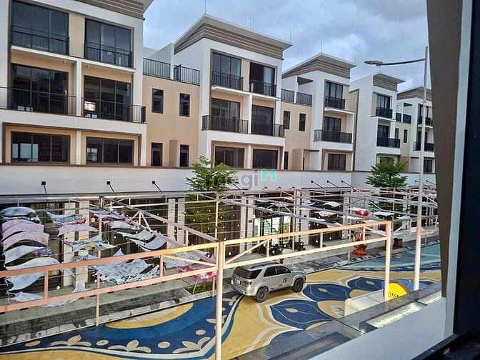 Hình ảnh Bán giá tốt Shop Long Hậu góc 2 mặt tiền đường Thái Sơn, xây 4,5 lầu