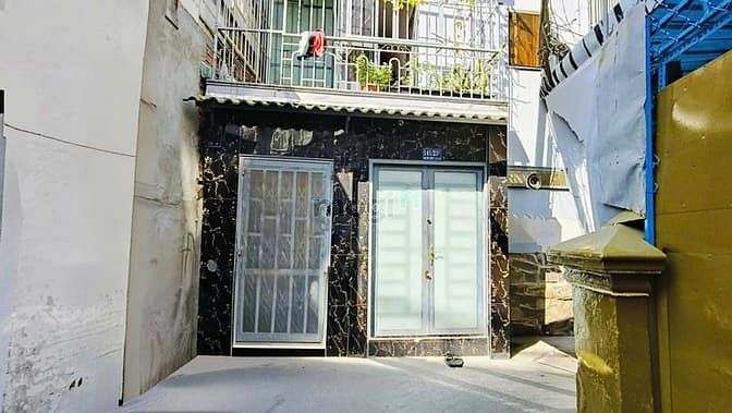 Hình ảnh Cho thuê nhà nguyên căn HBH 141 Tôn Thất Thuyết Q.4 – GIÁ TỐT