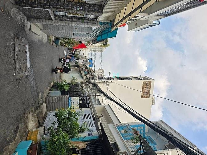 Hình ảnh Nhà đẹp Hồng Bàng ngay cầu vượt Cây Gõ, hẽm xe hơi 5m, 64m2, 5 tầng