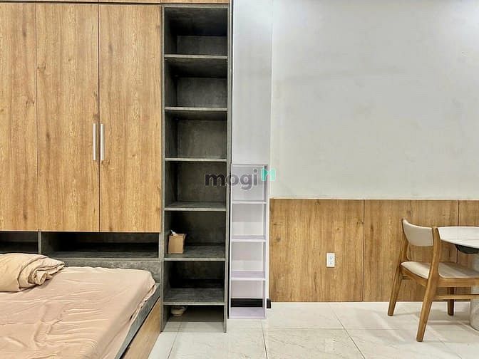 Hình ảnh Studio 40m2 đường 7A Thành Thái, hầm xe thang máy - giặt riêng Quận 10