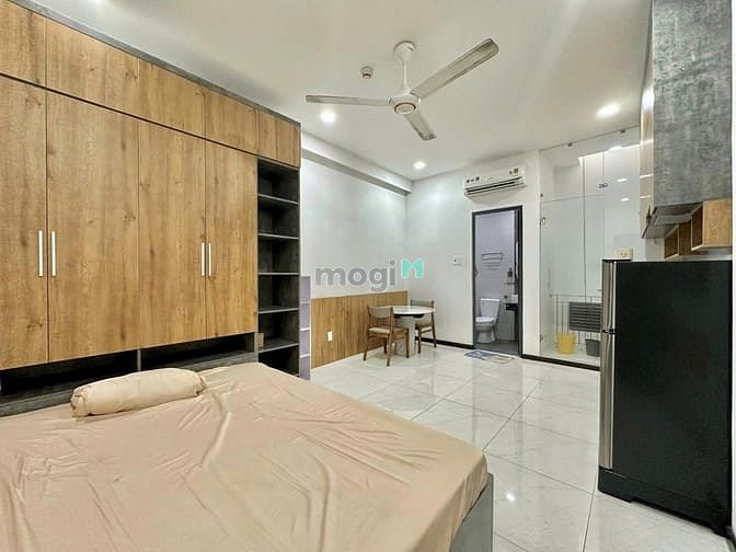 Hình ảnh Studio 40m2 đường 7A Thành Thái, hầm xe thang máy - giặt riêng Quận 10