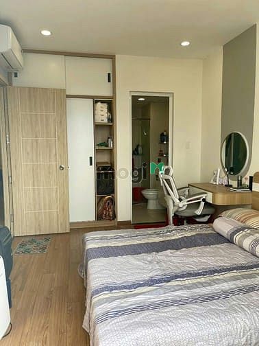 Hình ảnh Chung cư 10A Trần Nhật Duật, Q1: 2PN, 2WC, full nội thất, 11tr5/th