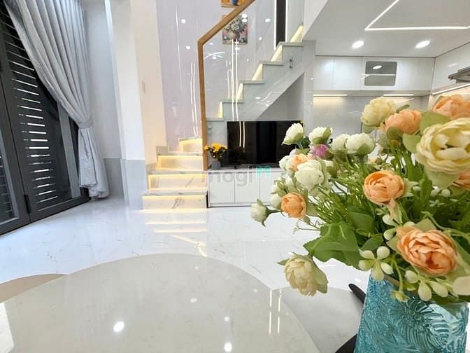 Hình ảnh 💥Siêu phẩm Phan Văn Trị P13 Bình Thạnh 📐DTSD 100m2 4 x 8 3 Lầu đúc