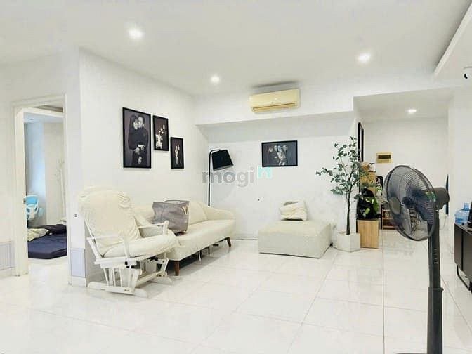 Hình ảnh Căn góc, C/c Ruby Garden, Nguyễn Sỹ Sách, 120m2, 3PN, 3WC, 13tr/th.