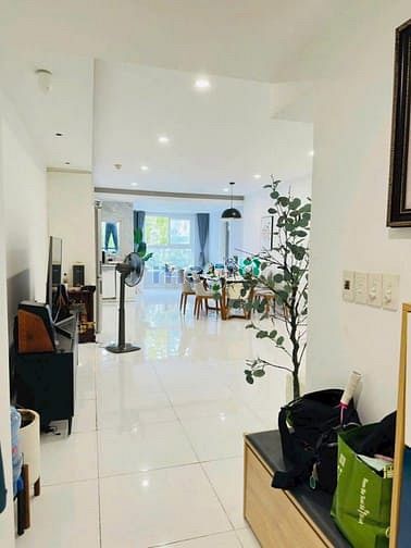 Hình ảnh Căn góc, C/c Ruby Garden, Nguyễn Sỹ Sách, 120m2, 3PN, 3WC, 13tr/th.