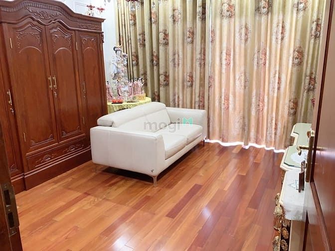 Hình ảnh Cho Thuê Biệt Thự C37 BẮC Hà , 180m x5t, Thang Máy, lô góc , 50tr/th