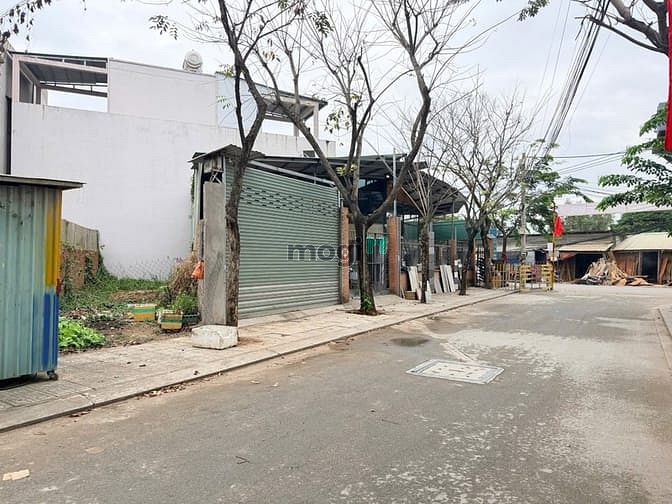 Hình ảnh Chính chủ gửi bán Lô đất góc 2 mặt tiền Lò Lu, P.Long Phước
