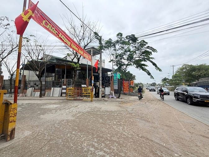 Hình ảnh Chính chủ gửi bán Lô đất góc 2 mặt tiền Lò Lu, P.Long Phước