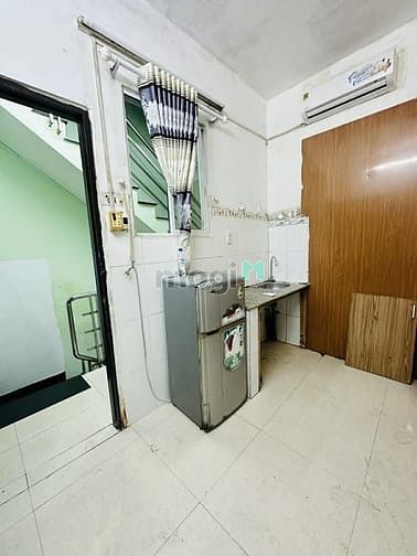 Hình ảnh Q3- CHDV Lê Văn Sỹ-5 tầng 14P- Doanh thu gần 1tỷ/năm- giá cực tơt