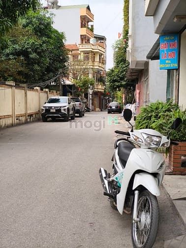 Hình ảnh Lê Trọng Tấn Hà Đông- 5 tầng xây mới cực đẹp- oto đỗ cửa thoải mái