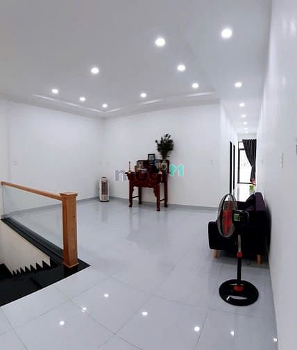 Hình ảnh Chính chủ gửi bán nhà Đường số 13, Phường Phước Bình, vị trí đẹp