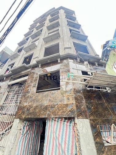 Hình ảnh Tòa nhà CCMN cao cấp có hầm để xe