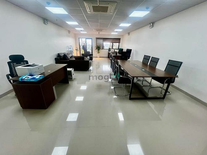 Hình ảnh Chính chủ bán tòa nhà văn phòng Lạc Long Quân