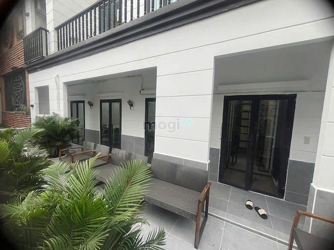 Hình ảnh Cho thuê Vp 160m2 38E Trần Cao Vân, Quận 3 (Ngay Hồ Con Rùa)
