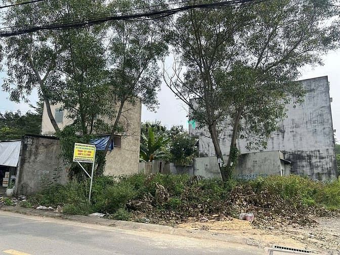 Hình ảnh Bán lô góc 2 mặt tiền đường võ văn hát,P long trường ,Tp thủ đức