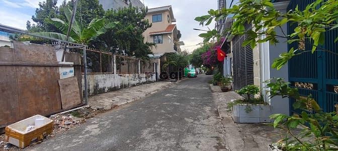 Hình ảnh Bán đất đường 429, lê văn việt,P tăng nhơn phú A,Tp thủ đức