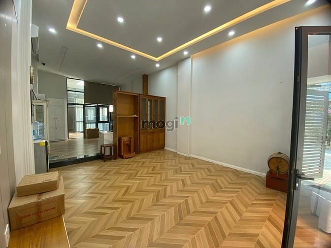 Hình ảnh Cho Thuê Nhà Riêng, Ngang 5m2, Dài 24m2, Nội Thất Cao Cấp