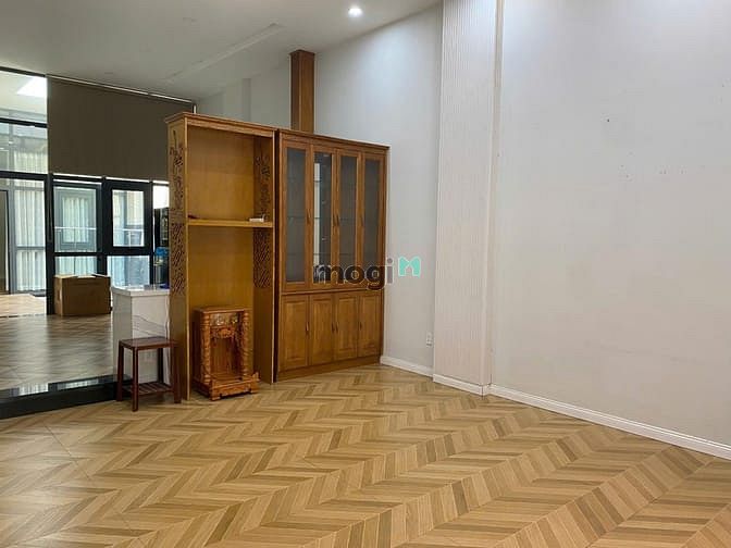Hình ảnh Cho Thuê Nhà Riêng, Ngang 5m2, Dài 24m2, Nội Thất Cao Cấp