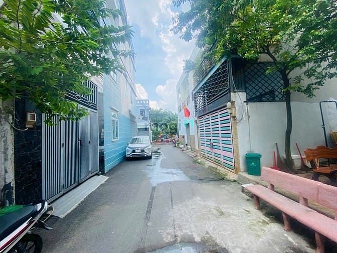 Hình ảnh Bán đất hẻm xe hơi đường số 102,P tăng nhơn phú A, Tp thủ đức