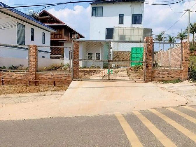 Hình ảnh Bán lô đất Biệt thự 250m2, Mặt tiền đường Đa Phú, thành phố Đà Lạt