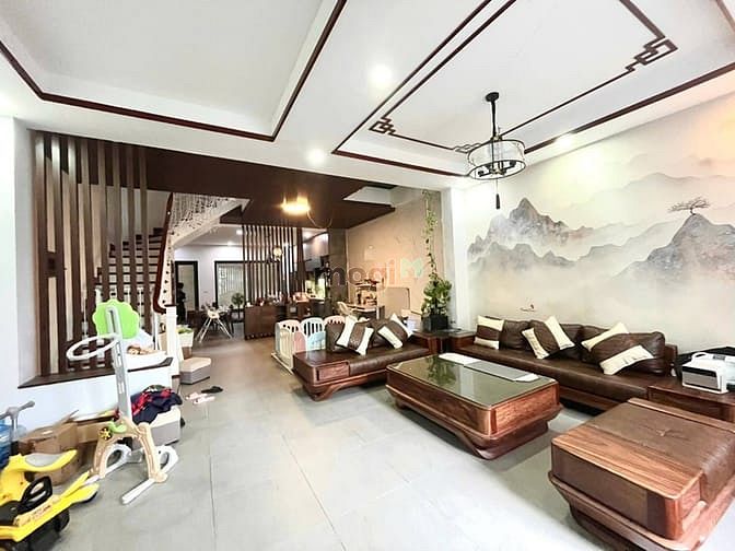 Hình ảnh Bán gấp LK gleximco 113m2,mặt tiền 6m,sổ đỏ,giá 21 tỉ,vị trí đẹp!