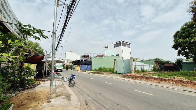 Hình ảnh Bán đất mặt tiền đường số 8 , ngay trường công thương. PTNPB. Q9