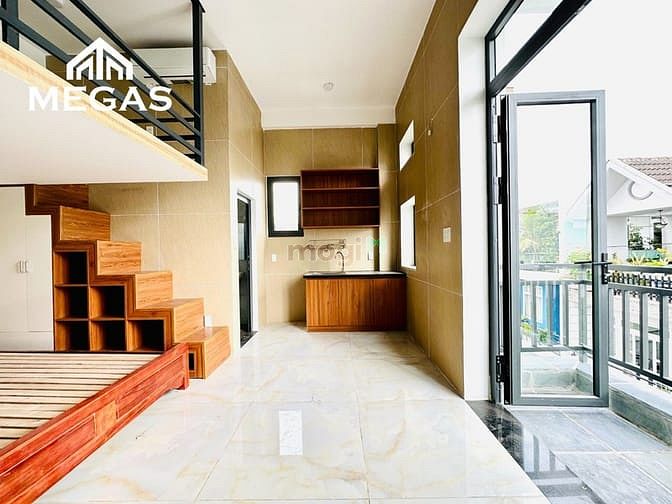 Hình ảnh Căn Hộ Mới Xây Full Nội Thất _ Ban công, Cửa sổ _ Ngay Phan Văn Hớn