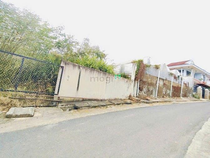 Hình ảnh Bán đất biệt thự 524m2 đường Vạn Hạnh gần trường Đại Học Đà Lạt
