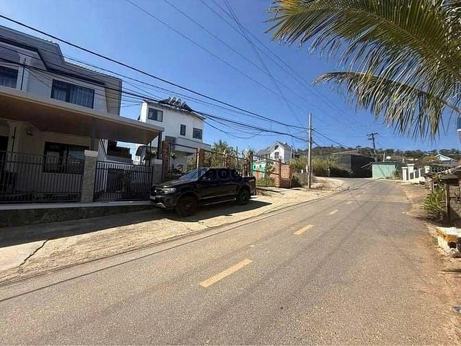 Hình ảnh Bán đất biệt thự mặt tiền đường Đa Phú LANGBIANG ĐÀ LẠT 250m2 giá tốt