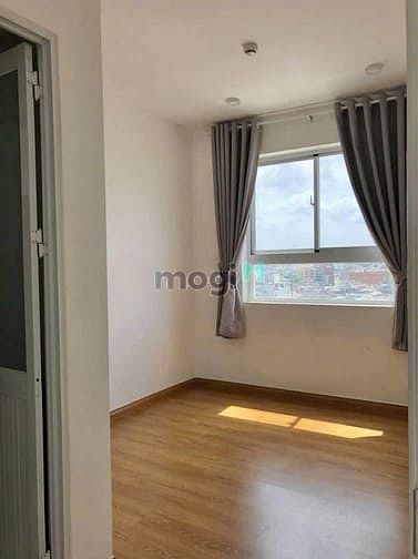 Hình ảnh Chung cư Hoa Sen gần Đầm Sen, 2PN, 2WC, 77m2, Nội Thất, giá 11tr.