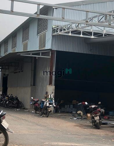 Hình ảnh Cho thuê kho xưởng 420m2 Thạnh Lộc Quận 12